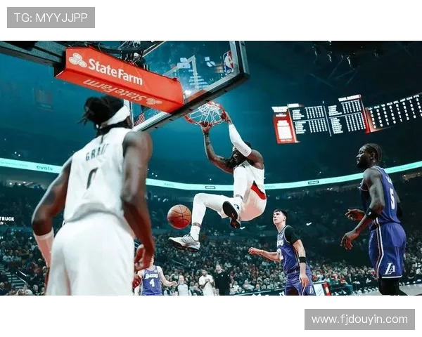 开拓者遭遇湖人残阵逆袭 杨瀚森未能登场痛失良机